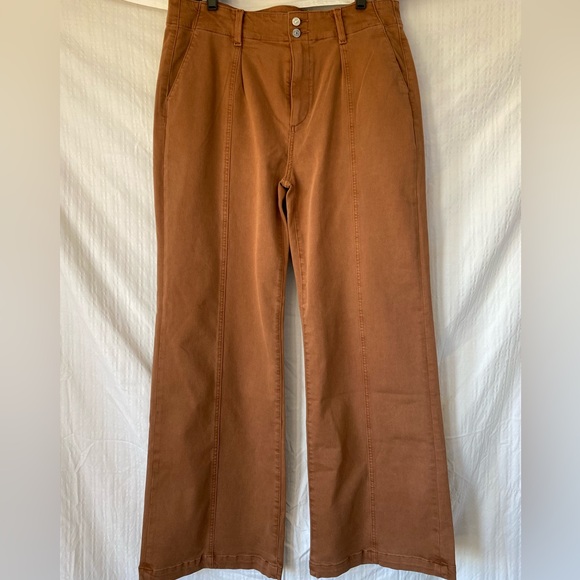 PAIGE Brooklyn Jeans - Picture 3 of 16